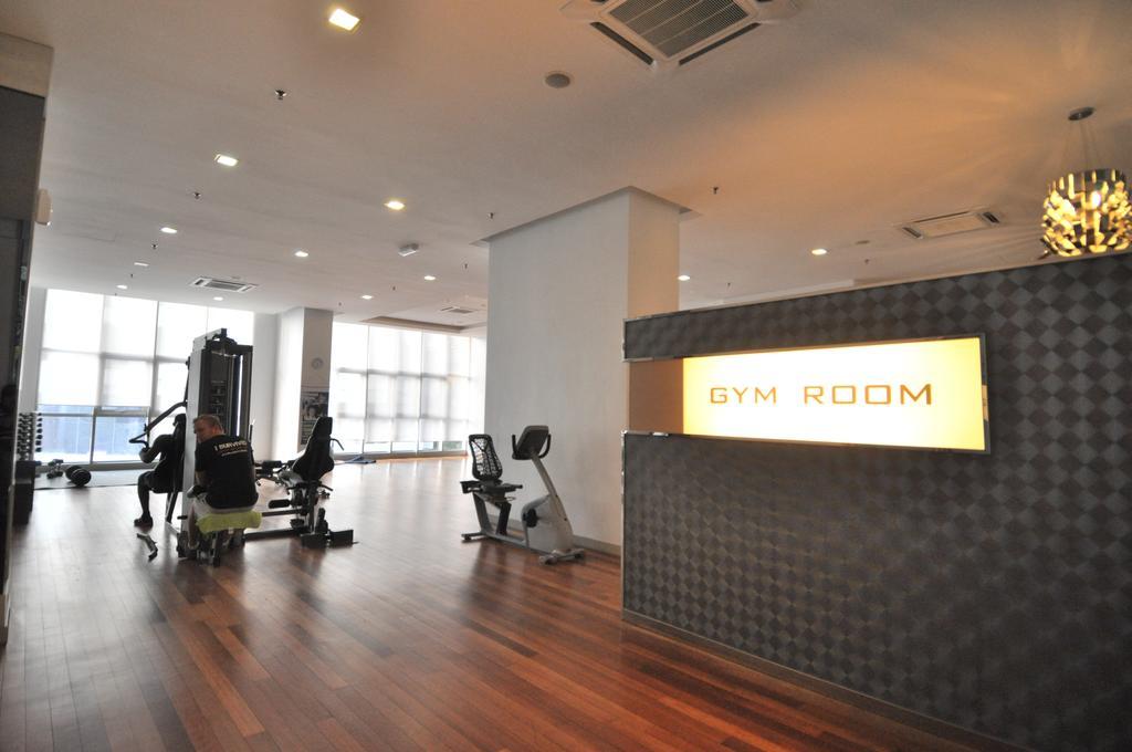 Amazing Klcc View @ Regalia Residence Kuala Lumpur Exterior photo